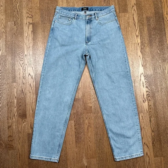 Sold - Picture 1 of 9